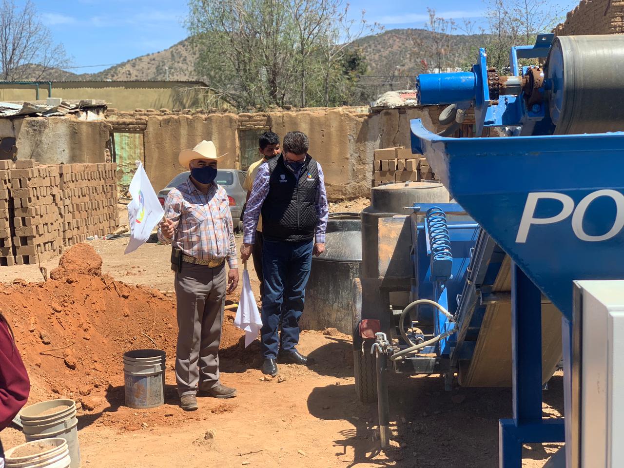 ENTREGA COESVI ADOBERA TERMICA EN SANTA BARBARA 8