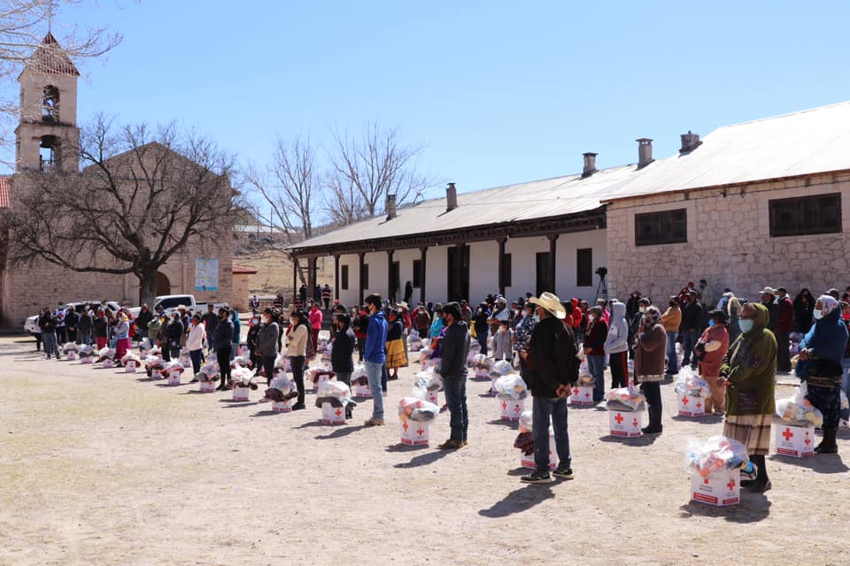 ENTREGA HUMANITARIA DIF CR 3