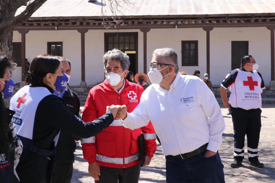 ENTREGA HUMANITARIA DIF CR