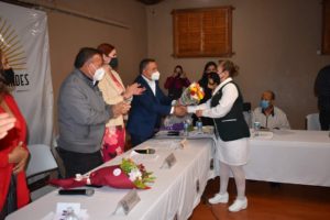 Se entrega reconocimiento a la Mujer Destacada 2021 en Nuevo Casas Grandes 4 Evento realizado en el Salon de Duela