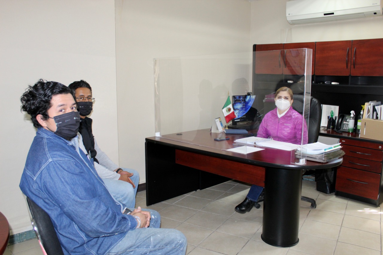 Dan mantenimiento a estaciones sismológicas en Chihuahua 2 Fernando Navarro y Antonio de Jesus Mendoza