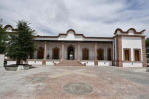 Hacienda de Encinilla la más importante de Luis Terrazas 1024x683 1