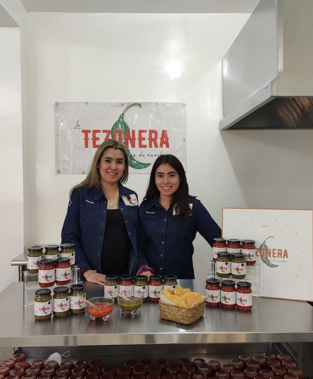 Salsa “La Tezonera” se convierte en producto nacional 2 La Tezonera 4