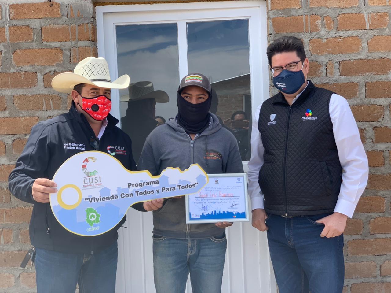 Entregan 29 casas nuevas y 40 ampliaciones a comunidad de Cusihuiriachi 22 WhatsApp Image 2021 03 29 at 13.13.30