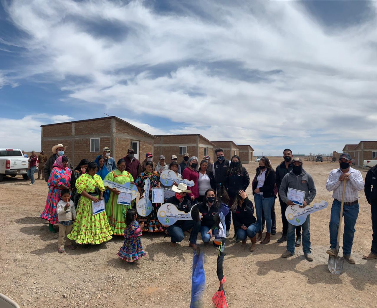 Entregan 29 casas nuevas y 40 ampliaciones a comunidad de Cusihuiriachi 23 WhatsApp Image 2021 03 29 at 13.13.32 2