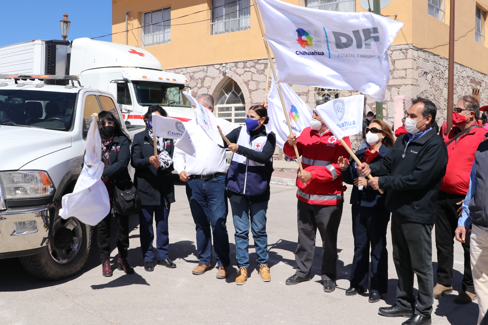 Entregan DIF Estatal y Cruz Roja 80 toneladas de ayuda humanitaria 2 image00012