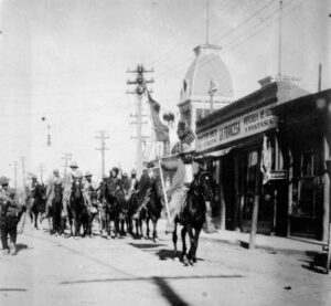 Revolutionists entering Juarez OK 2 1024x945 1