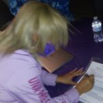 Firma compromisos Marisela Sáenz, con vecinos de Valle del Sol, Júpiter y Tres cantos 4 09112752 66d1 4672 bf6e 63ad5d3d1317