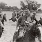 General Pershing persiguiendo a Villa