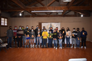 Reciben deportistas de Nuevo Casas Grandes beca municipal 1 Foto de archivo de entrega de becas a deportistas