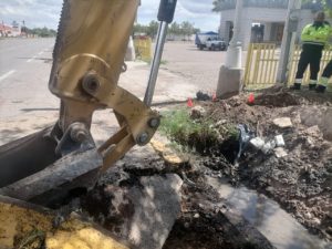 Reparacion de puente vehicular sobre avenida Benito Juarez 3