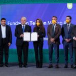 López Obrador firma convenio con Fundación Teletón para fortalecer atención a niñas, niños y jóvenes con discapacidad 12 12 08 2021 CONFERENCIA DE PRENSA MATUTINA FOTO 03