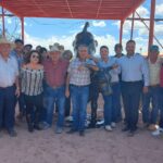 Dona Juan Carlos Loera escultura de toro bronco a Aldama 4 446B9C5D A69C 4648 863A 42330E428E9F