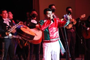 612aeb21971bc 612aeb21971c0