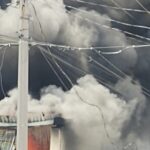 Voraz incendio consume recicladora en La Cuesta 9 8FF41233 6552 4F30 A402 028636B34282