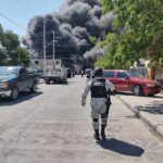 Voraz incendio consume recicladora en La Cuesta 3 A5CCDB0A 75D0 4F69 B3F5 36CD2FD07651