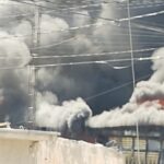 Voraz incendio consume recicladora en La Cuesta 15 E7BE3D59 4D57 4EC8 AB11 A19D37A7A6FB