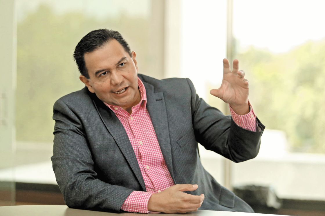 Cruz Perez Cuellar Thriller