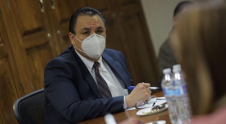 TORRE FUERTE | Poliplaza-Gobierno, crece incertidumbre 2 Enrique Torres regidor del PAN