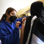 Acuden miles de rezagados por segunda dosis de AstraZeneca 4 WhatsApp Image 2022 01 27 at 13.40.23