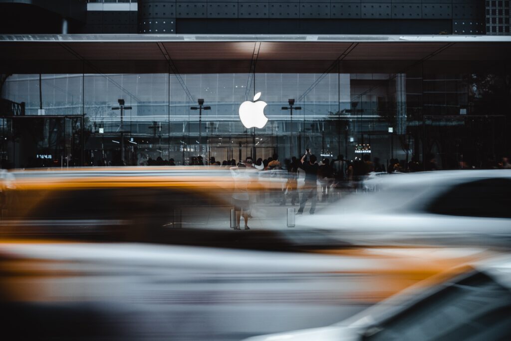Alcanza Apple los 3 billones de dólares en valor de mercado - ADN | A ...