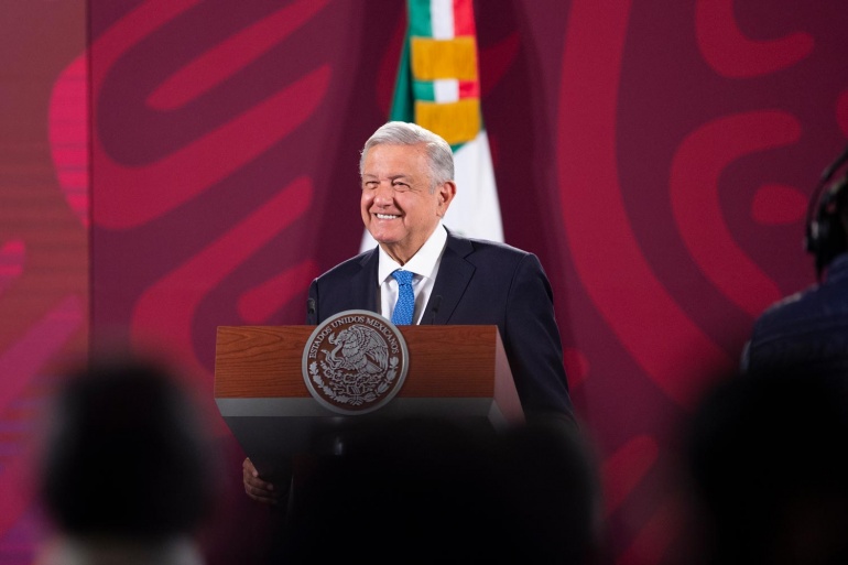 Fuerzas Armadas y policías recibirán aumento de salario: AMLO - ADN | A ...