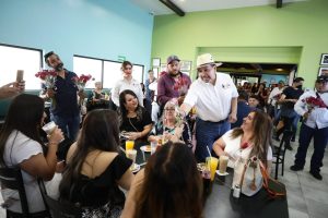 Rosas Alcalde Juarez 8