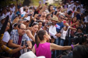 ¡Claudia Sheinbaum se despide en un épico encuentro con el pueblo! 5 Renuncia Claudia Sheinbaum 3