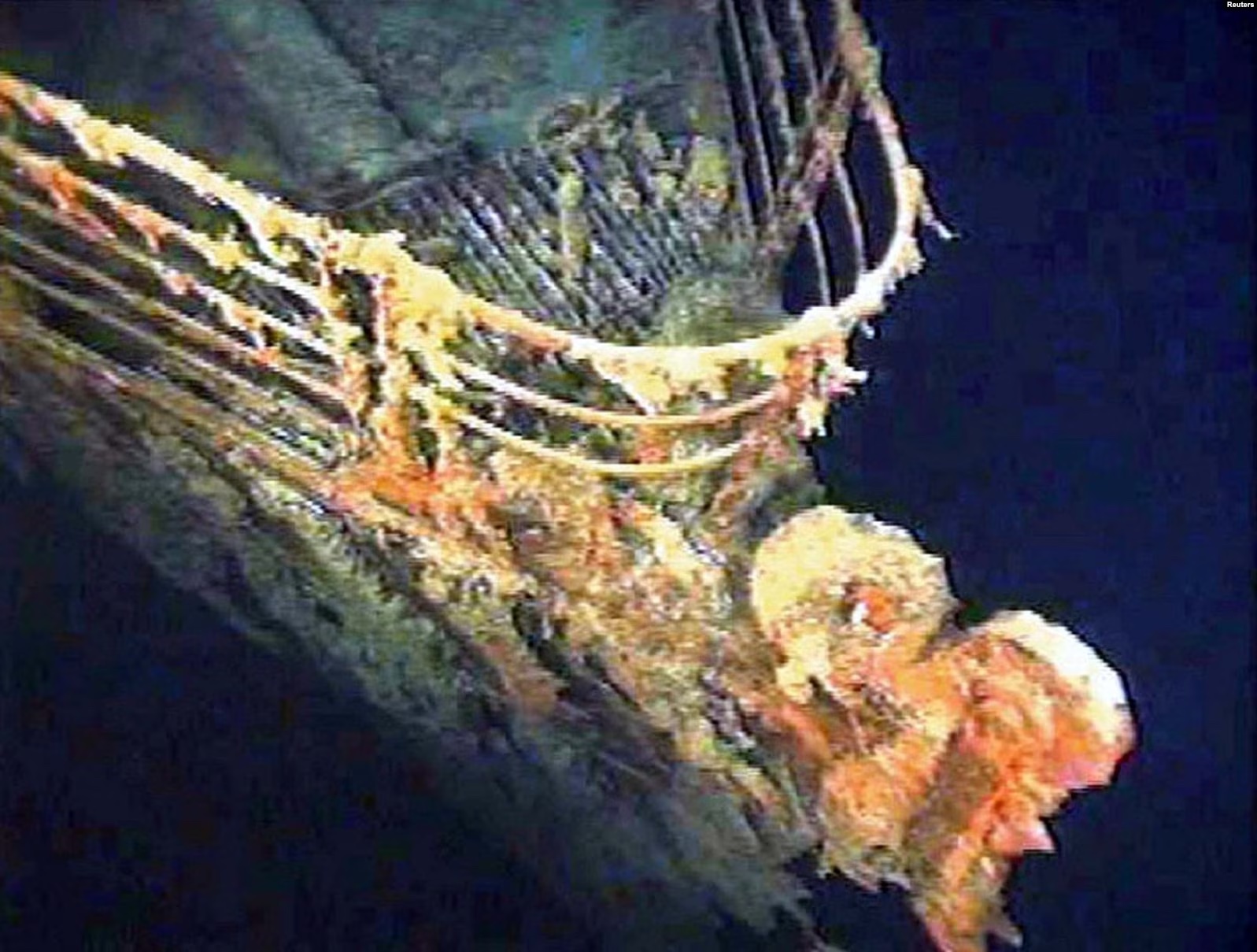Detectan ruidos en la frenética búsqueda de sumergible desaparecido cerca del Titanic 1 Titanic