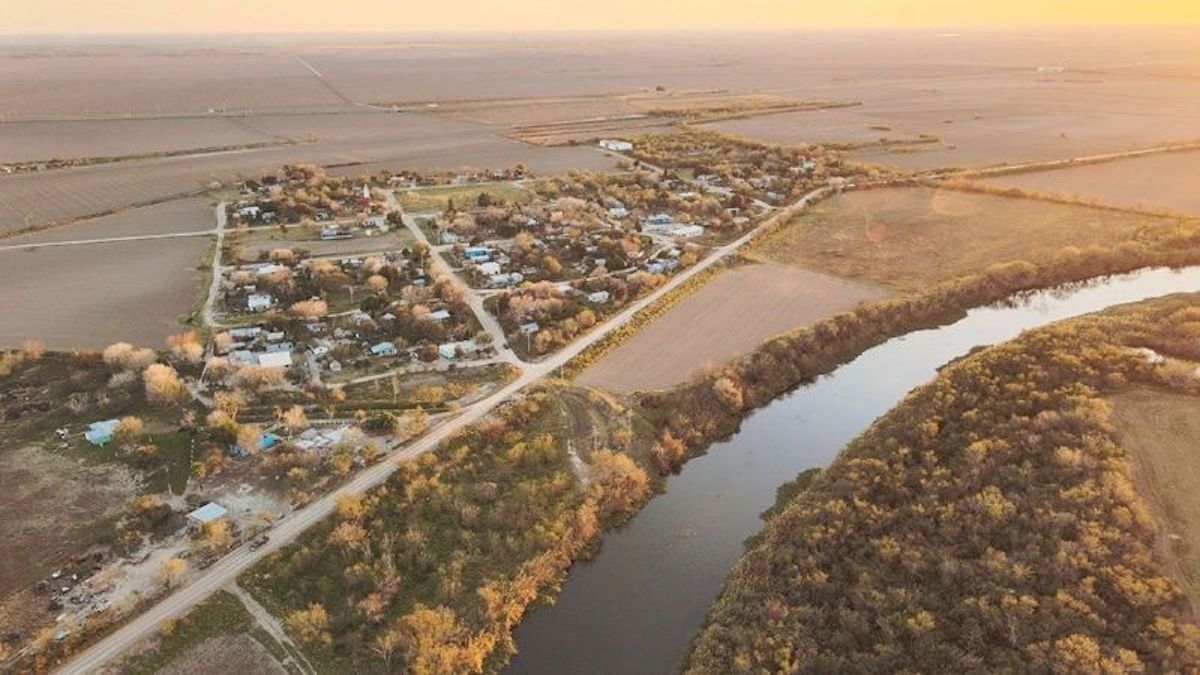 Rio Rico Lab ¡Descubre el increíble secreto de Río Rico, el pueblo mexicano que ...