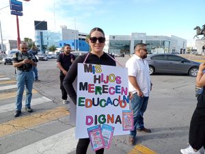 Exigen ciudadanos a Gobernadora Maru Campos entregar libros de texto gratuitos 4 WhatsApp Image 2023 08 23 at 14.06.45 1