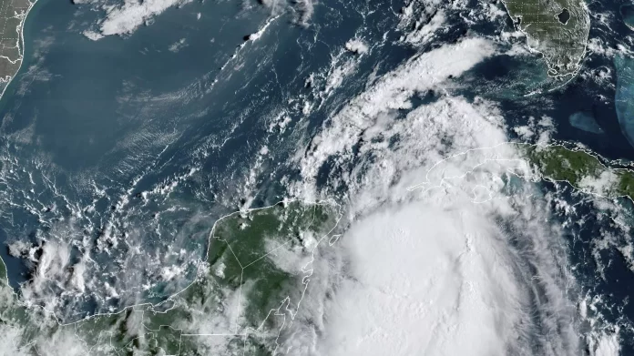 Tormenta tropical (imagen referencial) - Sputnik Mundo, 1920, 27.10.2023