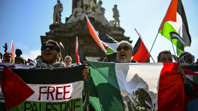 Miembros de la comunidad palestina y simpatizantes participan en una protesta en apoyo a Palestina en la Ciudad de México, el 14 de mayo de 2018.  - Sputnik Mundo, 1920, 12.10.2023