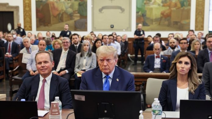El expresidente de EEUU Donald Trump durante una audiencia en Nueva York por una demanda de fraude el 2 de octubre de 2023.