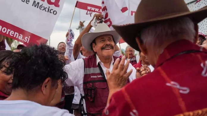 El senador y político mexicano Armando Guadiana. - Sputnik Mundo, 1920, 26.12.2023