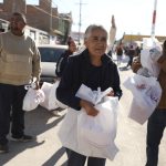 Visitó Cruz Pérez Cuéllar la colonia Campestre Virreyes para entregar cobijas y juguetes 2 658ca730f0d7b 658ca730f0d7c