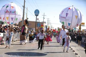 Desfile de la CIudad 9