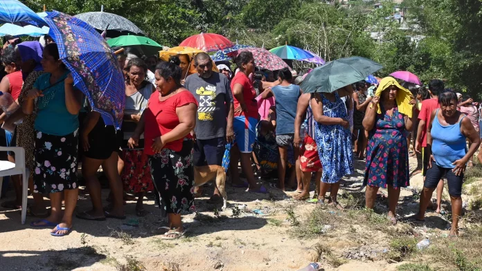 La población de Acapulco, Guerrero, al sur de México, fue afectada por el huracán Otis. - Sputnik Mundo, 1920, 26.01.2024