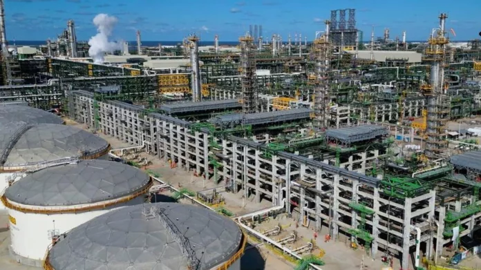 La Refinería Dos Bocas, en Tabasco, México, es uno de los proyectos más importantes del sexenio de López Obrador. - Sputnik Mundo, 1920, 02.02.2024