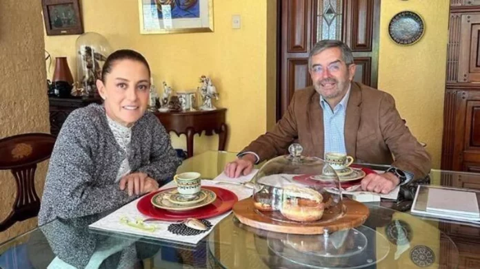 Claudia Sheinbaum, virtual presidenta de México, y Juan Ramón de la Fuente - Sputnik Mundo, 1920, 04.06.2024