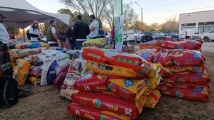 Adopta-Ton 2024: Ciudad Juárez se pone verde con adopciones y toneladas de ayuda para mascotas 3 Adoptaton 5