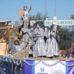 Preside Maru Campos desfile conmemorativo por el 114 aniversario del Inicio de la Revolución Mexicana 2 e7eeccdb ae90 4d8b 97c7 4e5ee6dfd558