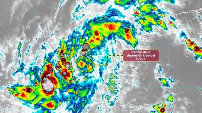Ciclón tropical Uno-E en México - Sputnik Mundo, 1920, 29.05.2025