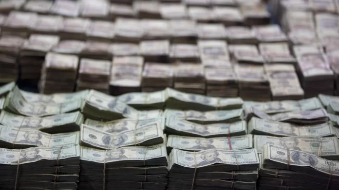 Dinero incautado del crimen organizado en México (imagen referencial) - Sputnik Mundo, 1920, 21.08.2025