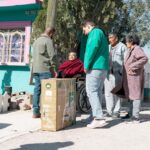 Entrega Alex Pérez sillas de ruedas a personas con movilidad reducida en el suroriente de Juárez 6 WhatsApp Image 2026 02 05 at 10.48.59 AM 5