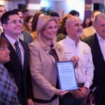 Reconocen a Maru Campos por impacto del programa NutriChihuahua 2 WhatsApp Image 2026 04 08 at 2.02.53 PM 1