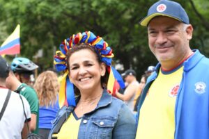 GALERÍA: Toman aficionados colombianos el Ángel de la Independencia previo a su debut mundialista 6 WhatsApp Image 2026 06 16 at 18.00.44