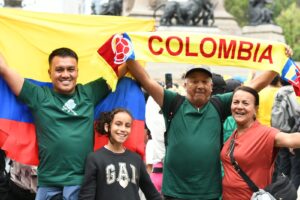 GALERÍA: Toman aficionados colombianos el Ángel de la Independencia previo a su debut mundialista 11 WhatsApp Image 2026 06 16 at 18.01.05