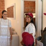 Anuncia Sheinbaum preparatorias, vivienda y acciones de seguridad en Cuautla 10 250726 CSP ENTREGA DE VIVIENDA PARA EL BIENESTAR EN CUAUTLA MORELOS 51