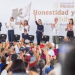 Recibe multitud a Claudia Sheinbaum en Ciudad Juárez para informe “Honestidad y resultados” 2 3 5